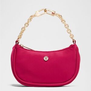 Lululemon City Essentials Nano Shoulder Bag with Gold Chain